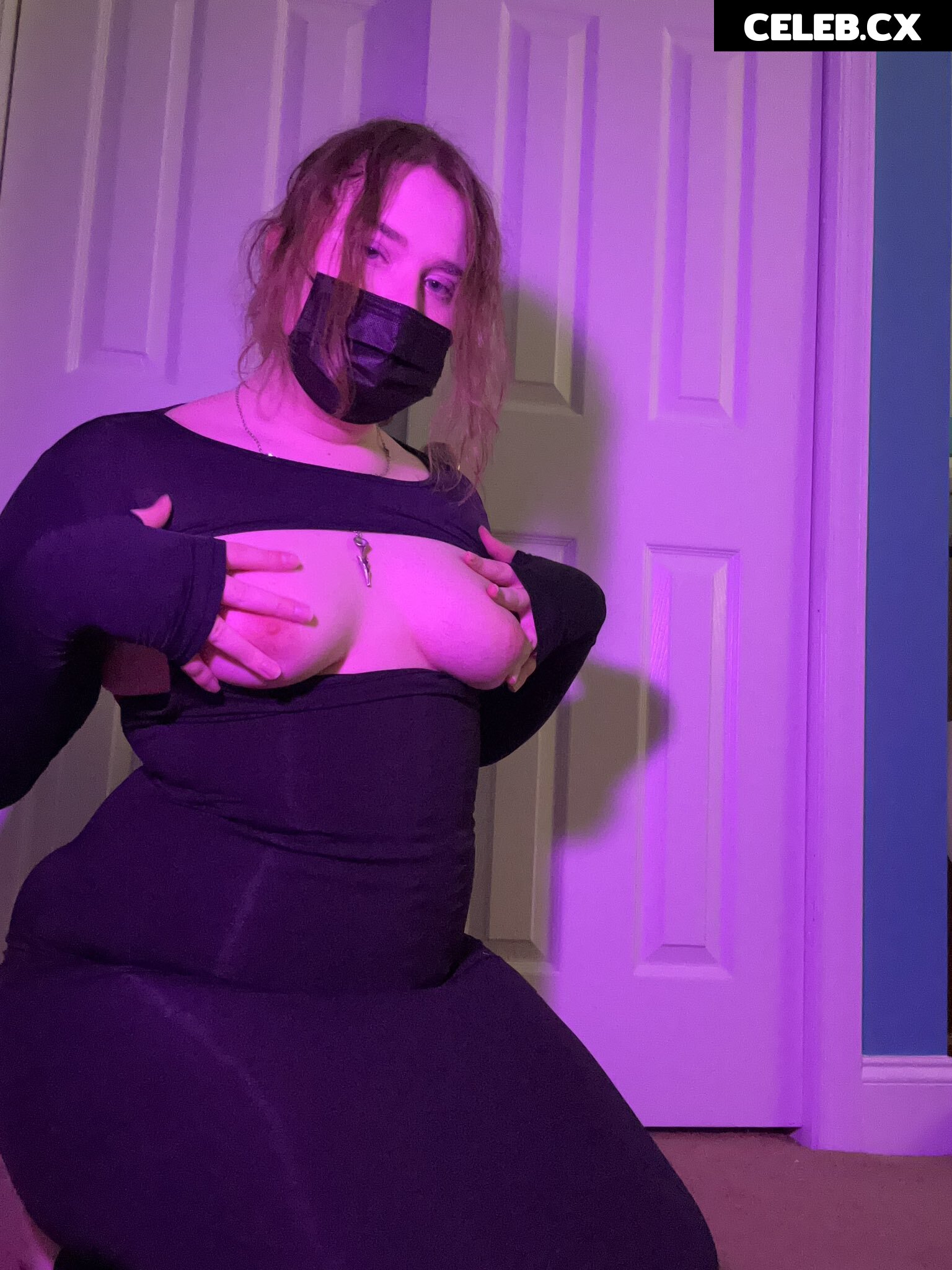 SluttyShyEmily / shyss Image 6662110