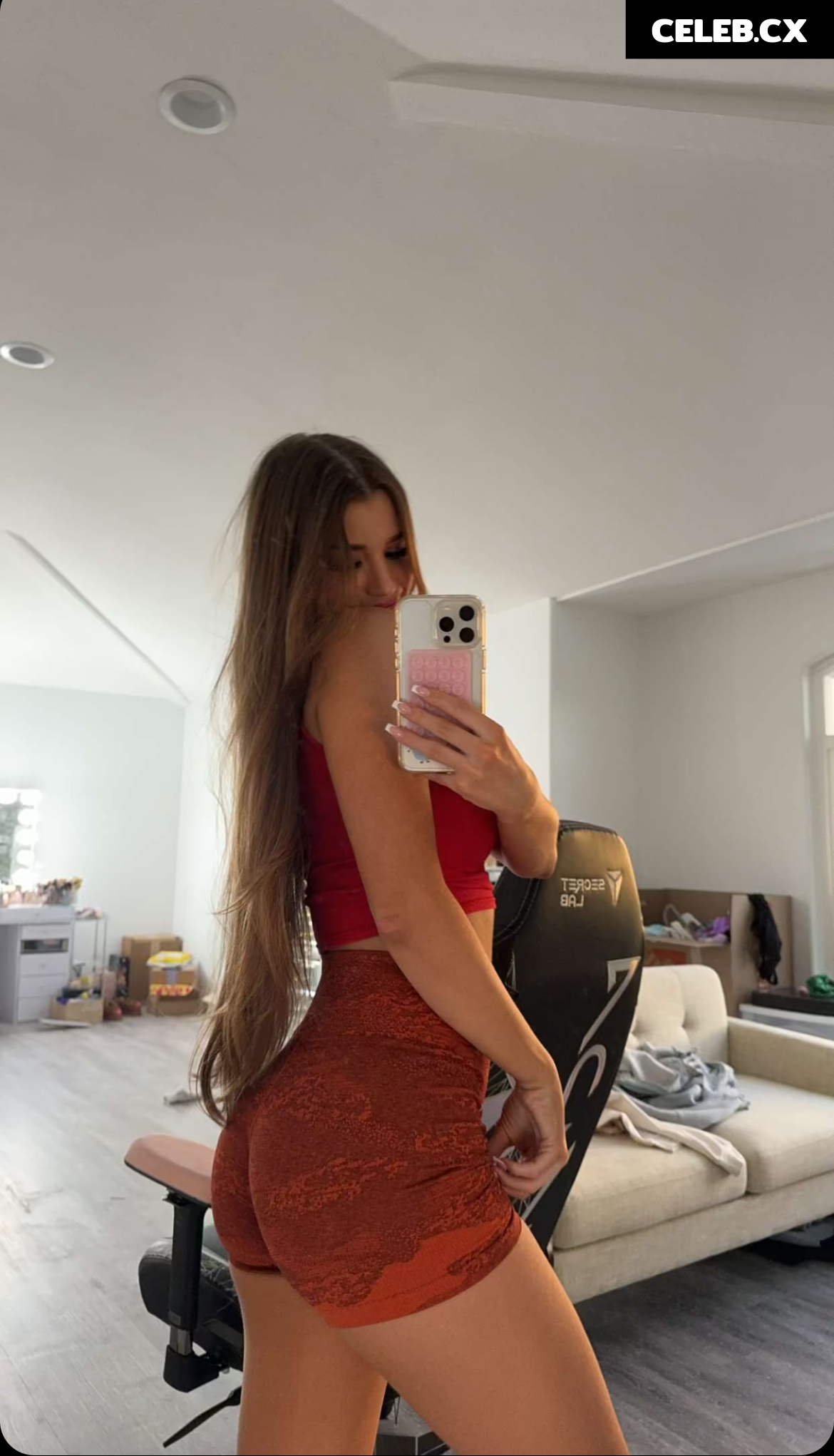 Brooke Monk Image 662314
