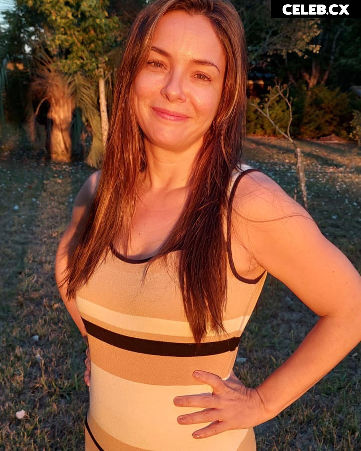 Regiane Alves Image 6791818