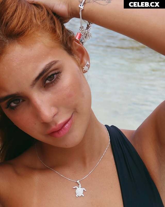 Vanessa Lopes Image 6798843
