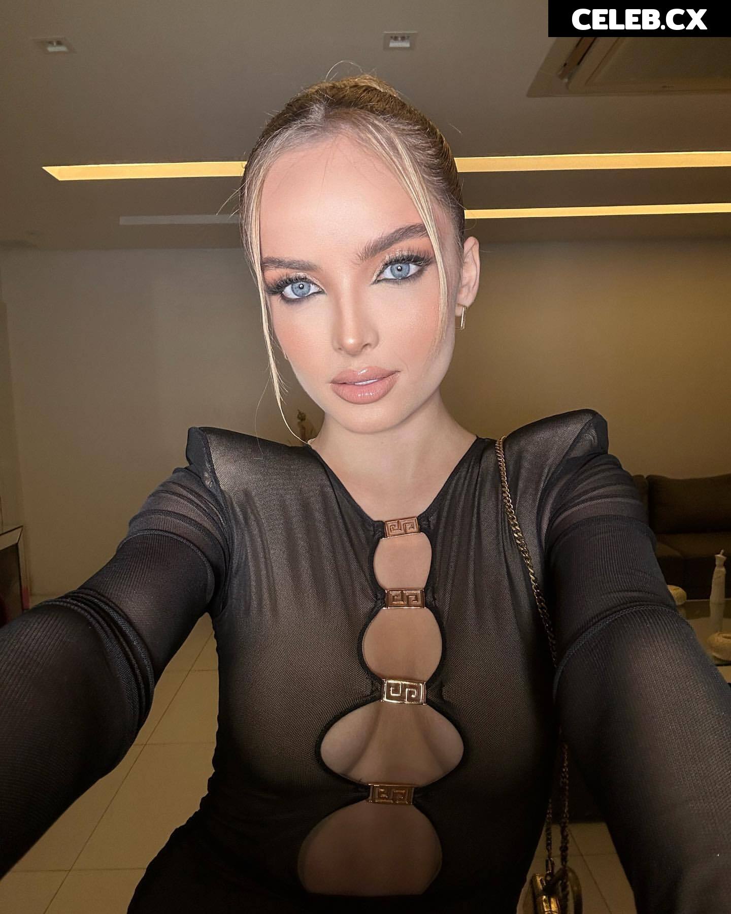Giovanna Chaves Image 6798768