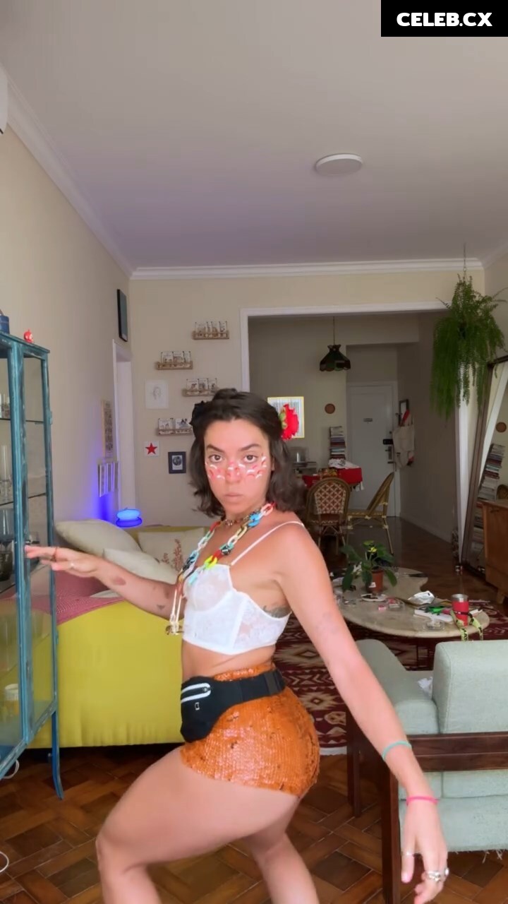 Valentina Bandeira Image 6781442