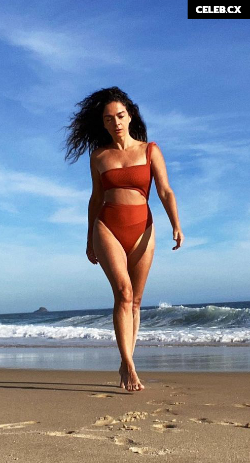 Claudia Ohana Image 6777417