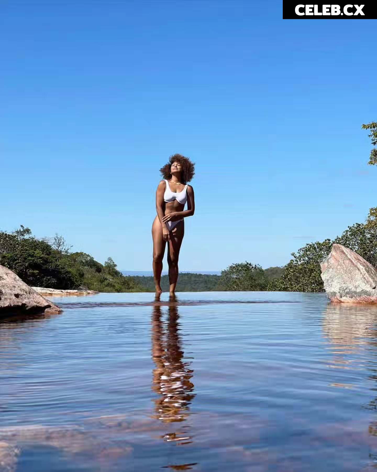 Sheron Menezes Image 6777285