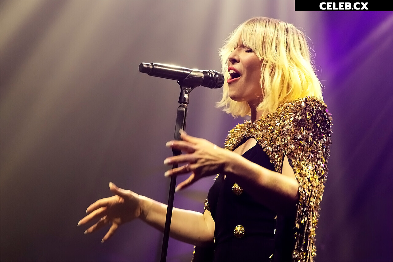 Natasha Bedingfield Image 6737007