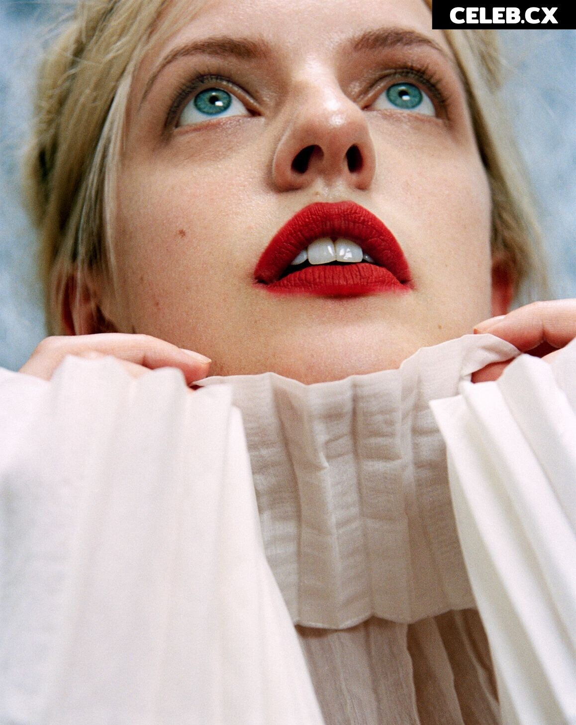 Elisabeth Moss Image 5375269