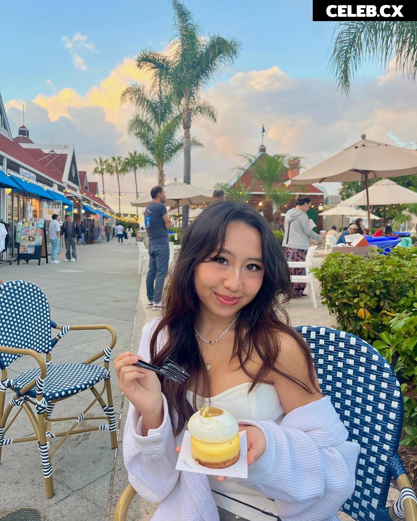 Shaina Cha / @shaina_cha_ Image 5884027