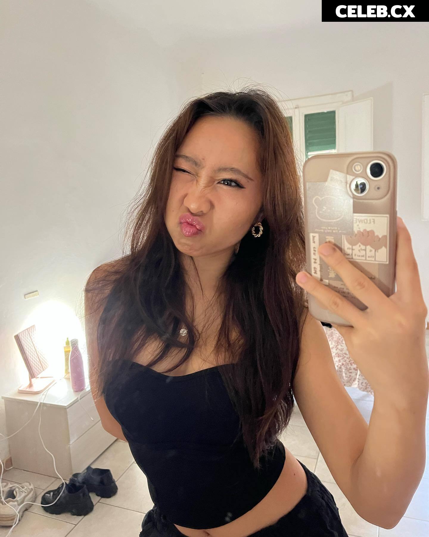 Shaina Cha / @shaina_cha_ Image 5883937