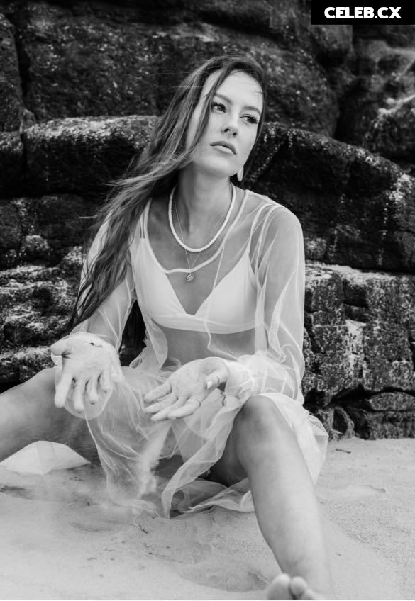 @oliviarcox Image 5867433