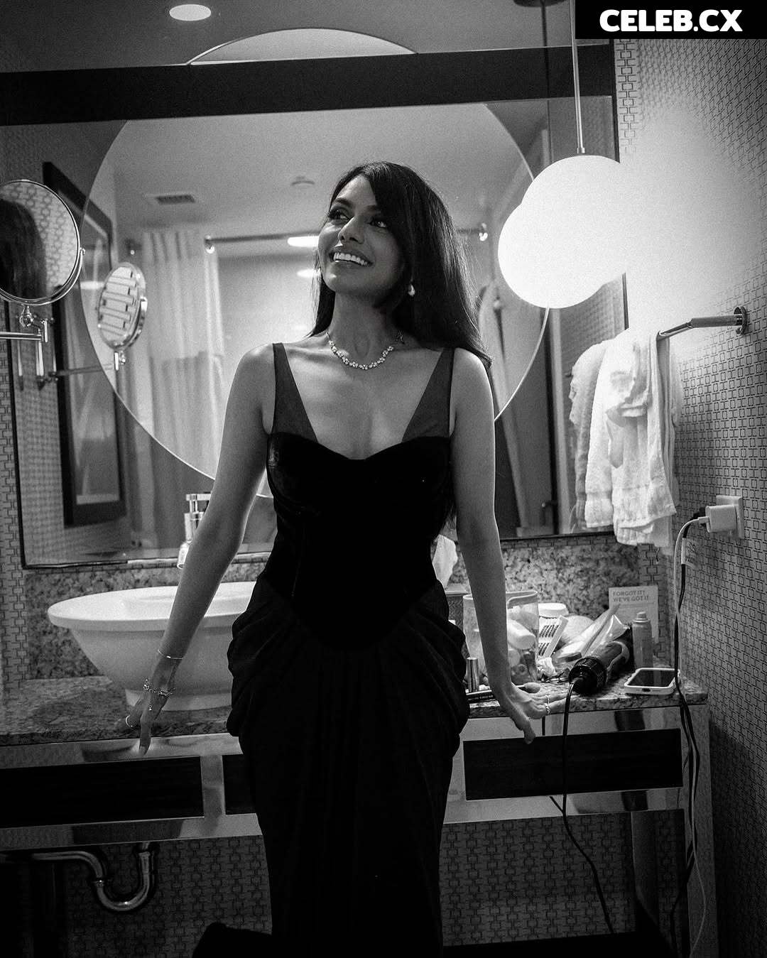 Hollywood Reporter Neha Joy Image 5858299