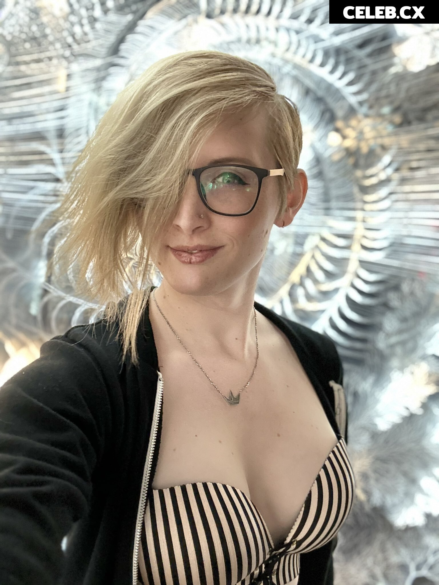 VeronicaJae | J4key Image 5941266