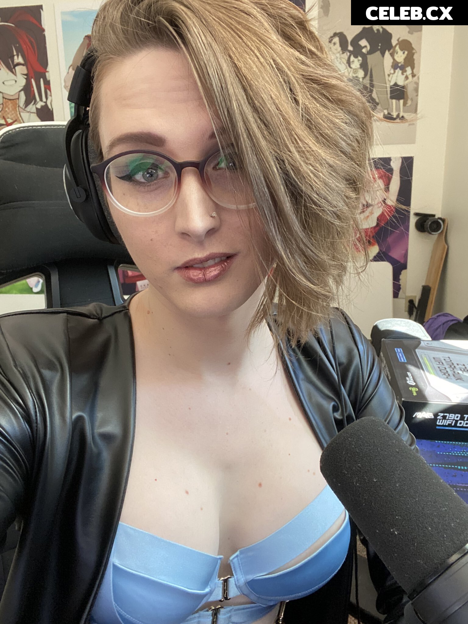 VeronicaJae | J4key Image 5940665