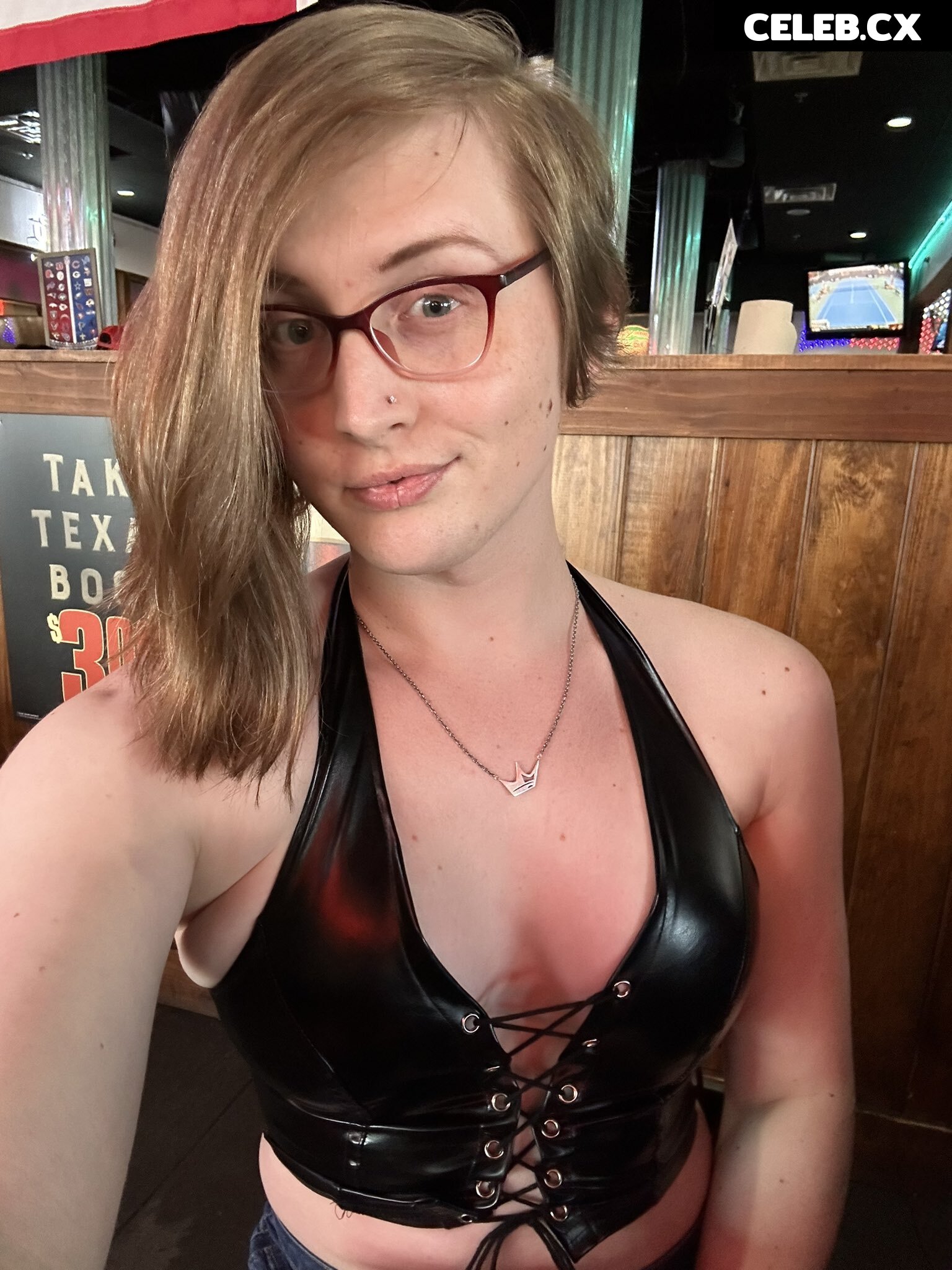 VeronicaJae | J4key Image 5940907