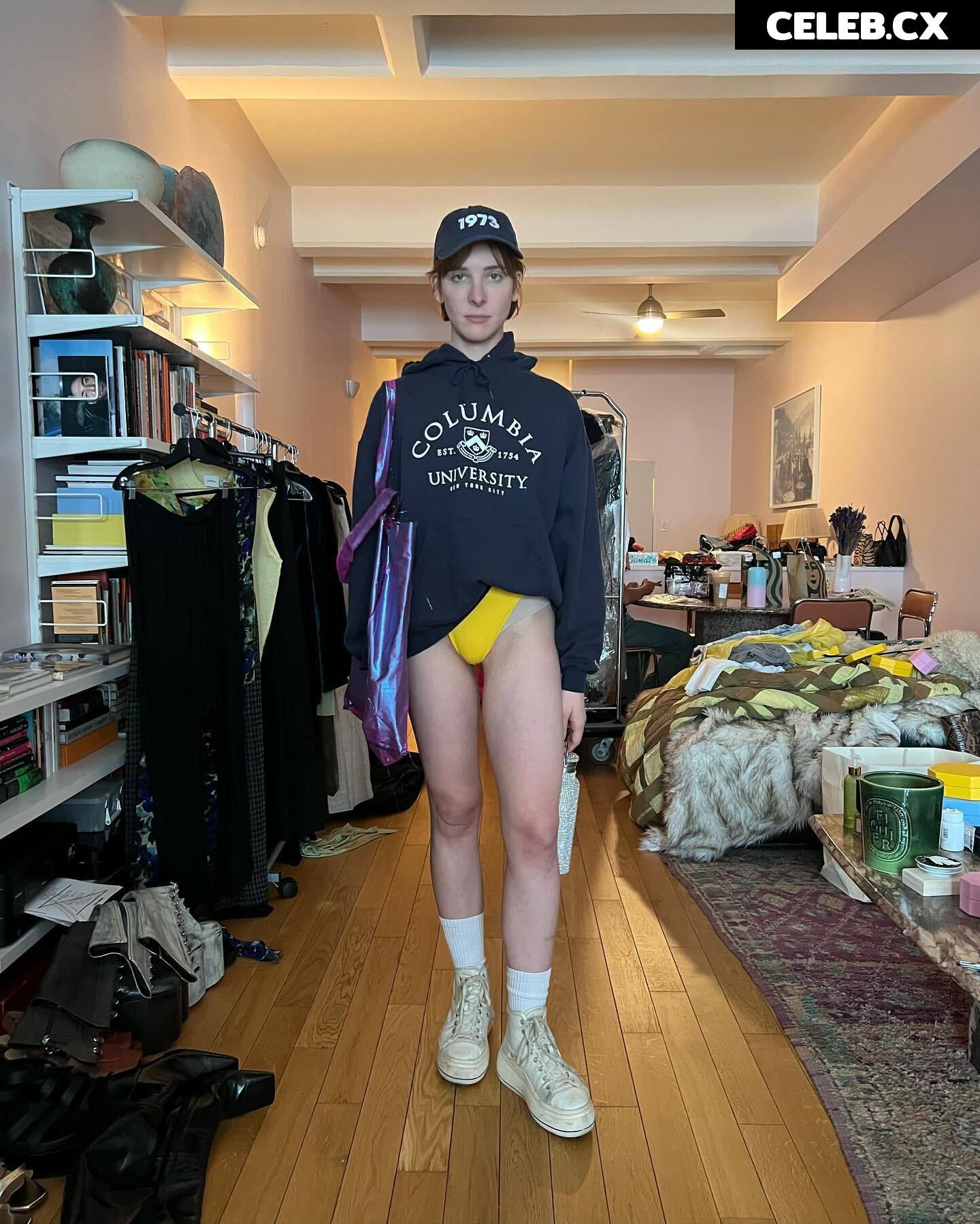 Hari Nef Image 5920062