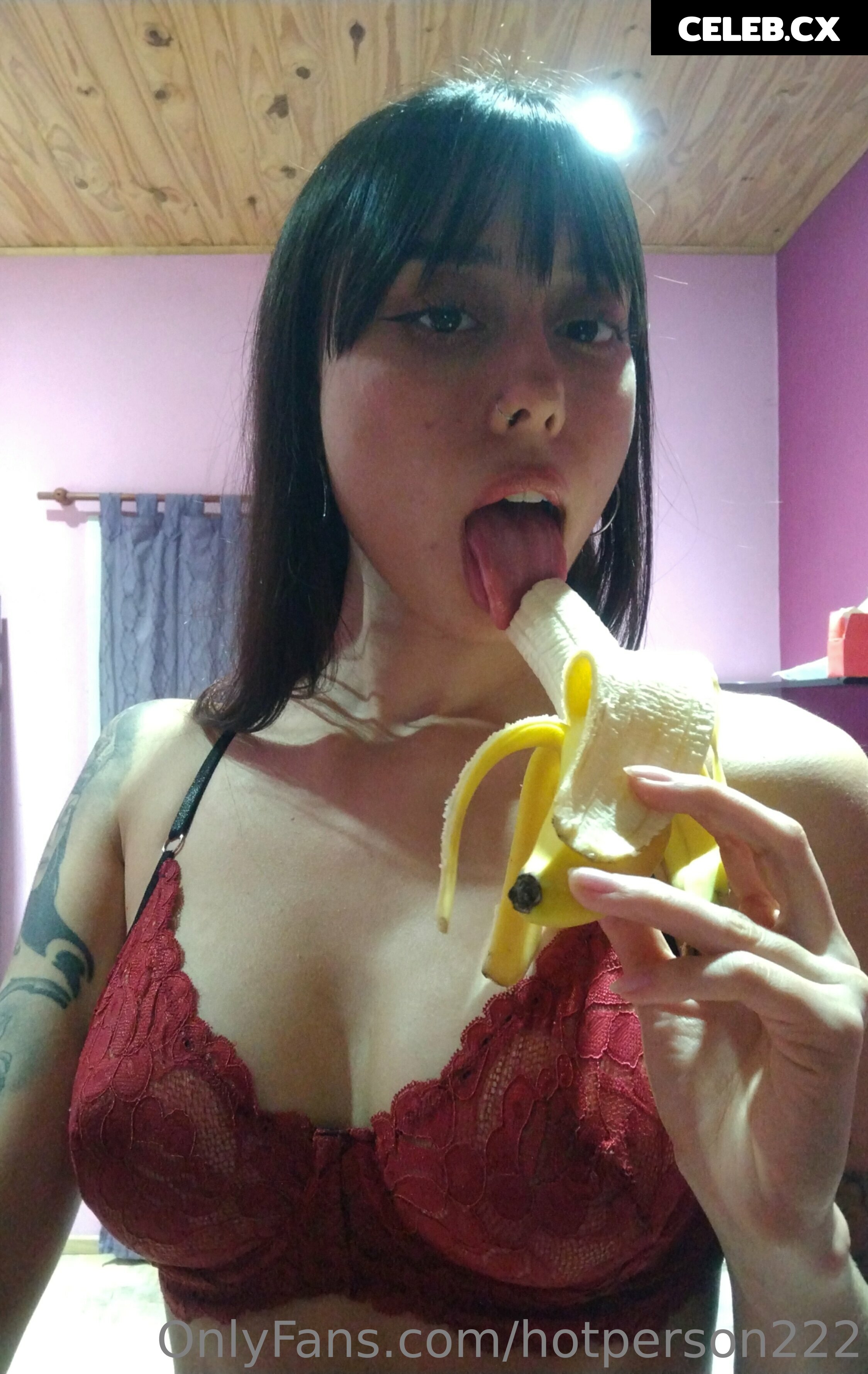 Hotperson222 / Jasmine Image 5496010