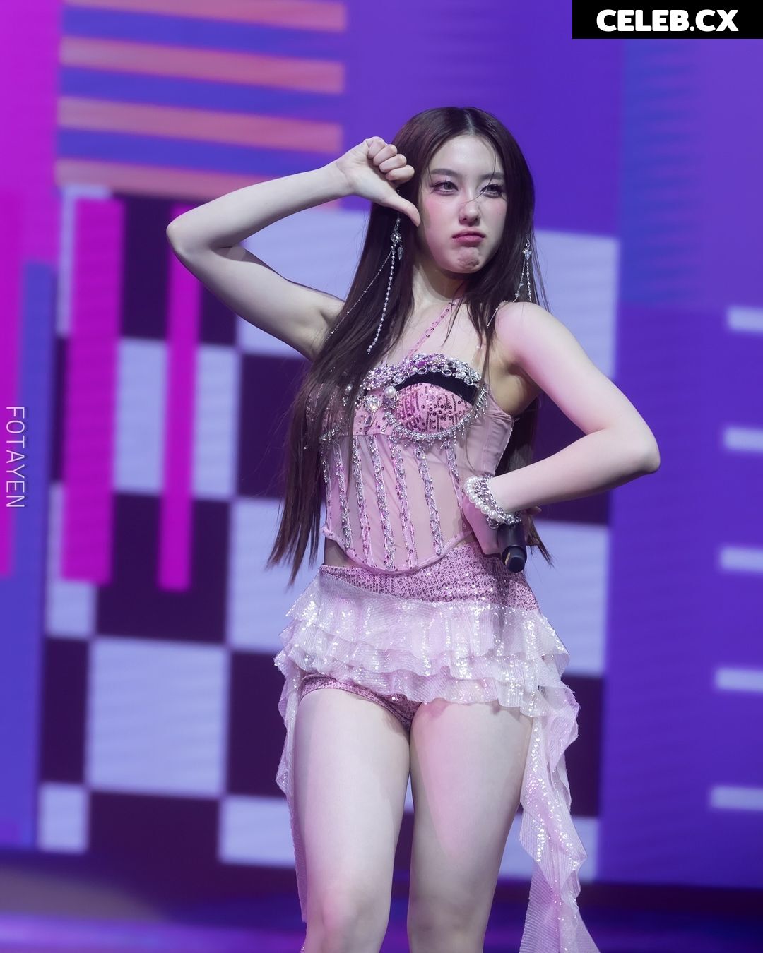 Aheye (อ๊ะอาย) Image 5441517