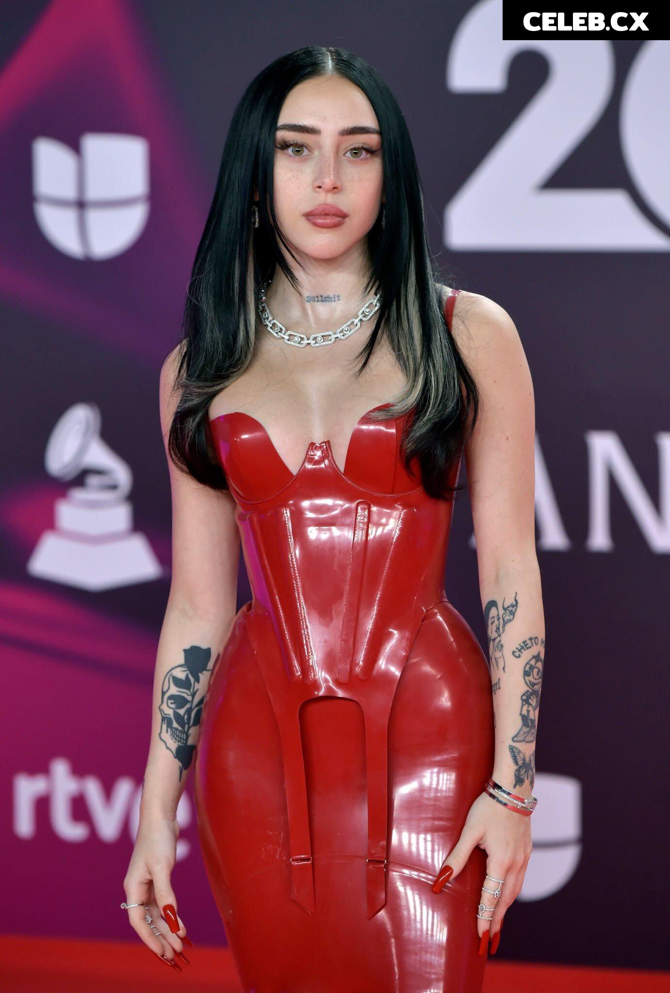 nicki nicole Image 5523490