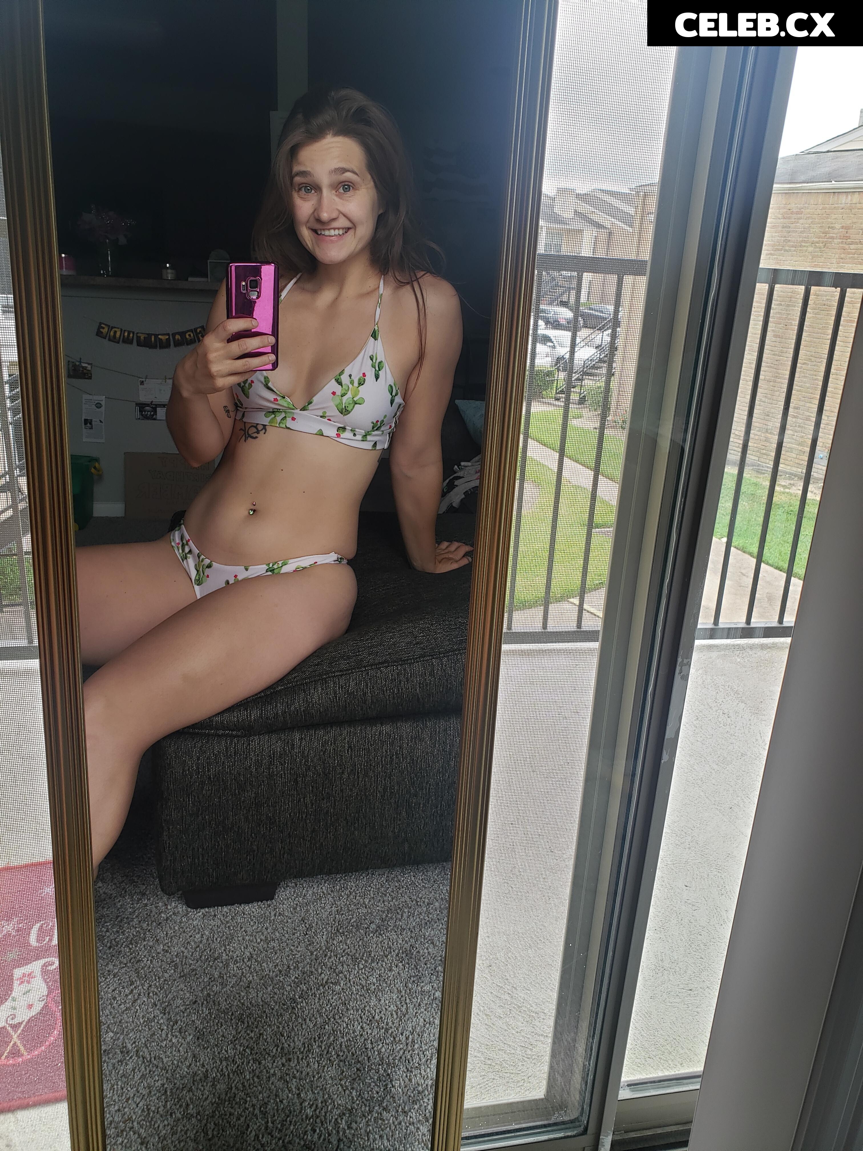 Queen Amber / thefittestfeet / returnofthe-A / abaggz Image 5621949