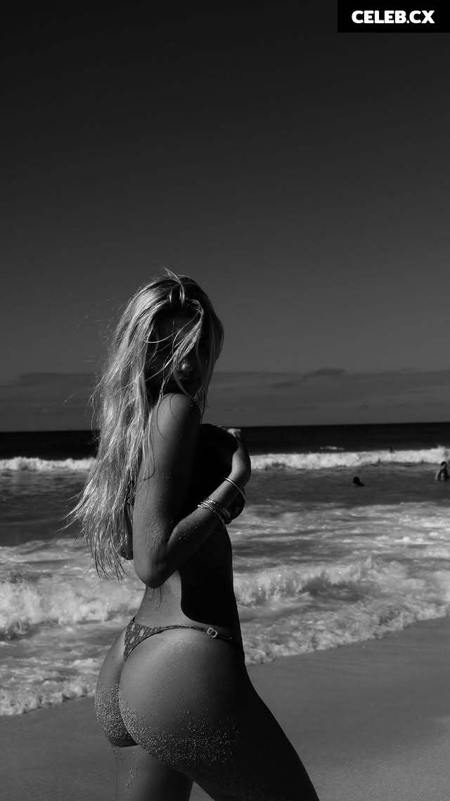 Farrah Bellinger Image 5074111
