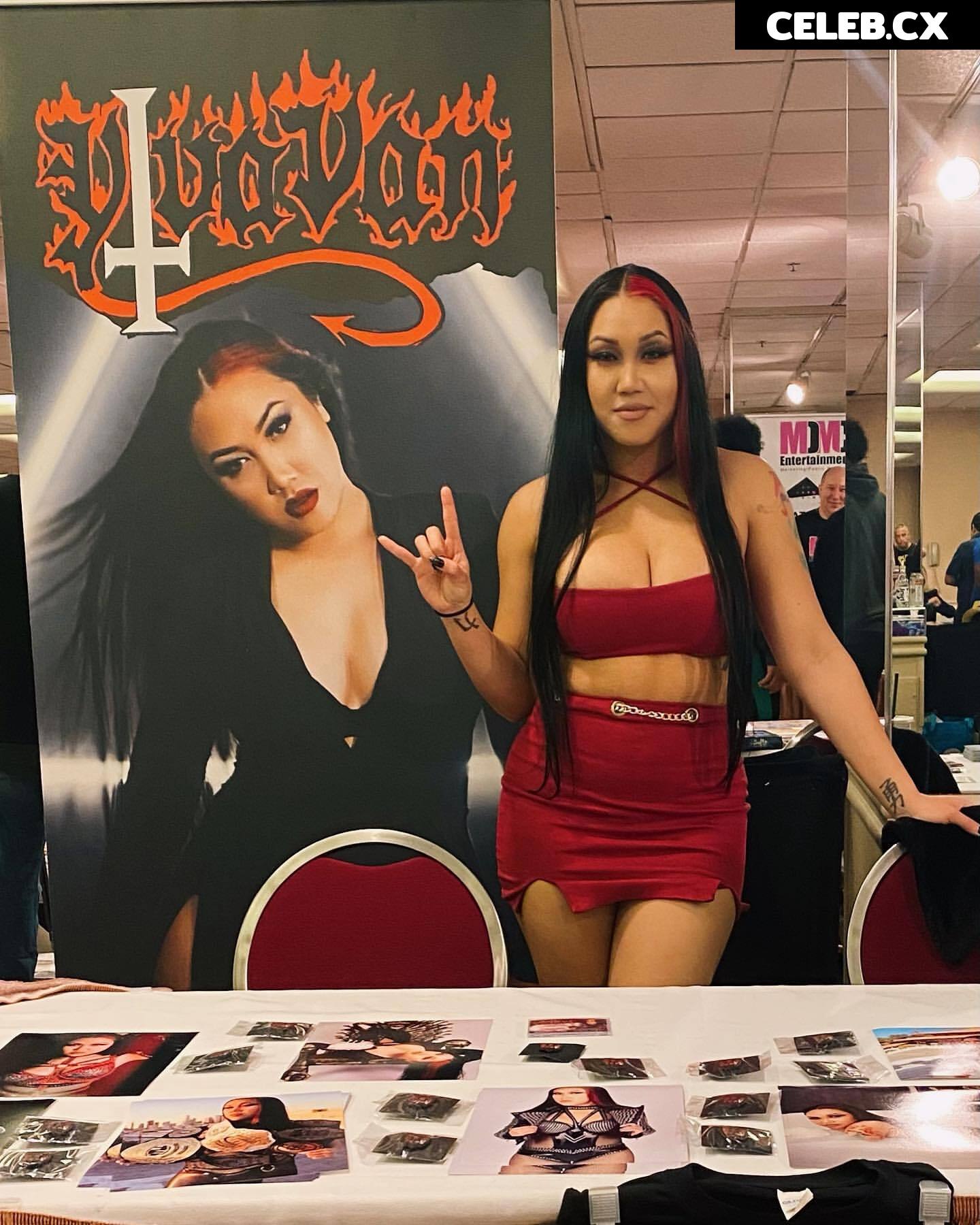 Women of Professional Wrestling Image 4480988