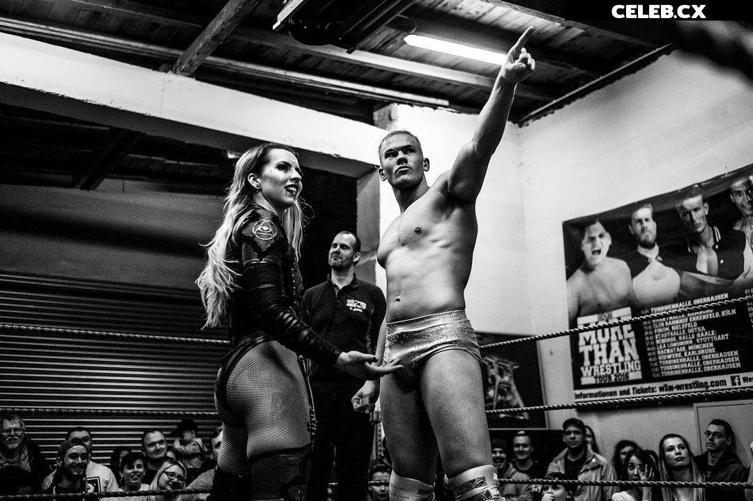 Women of Professional Wrestling Image 4479561
