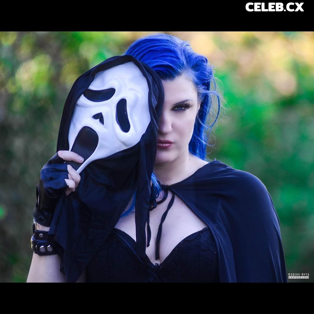 Leva Bates Image 4452895