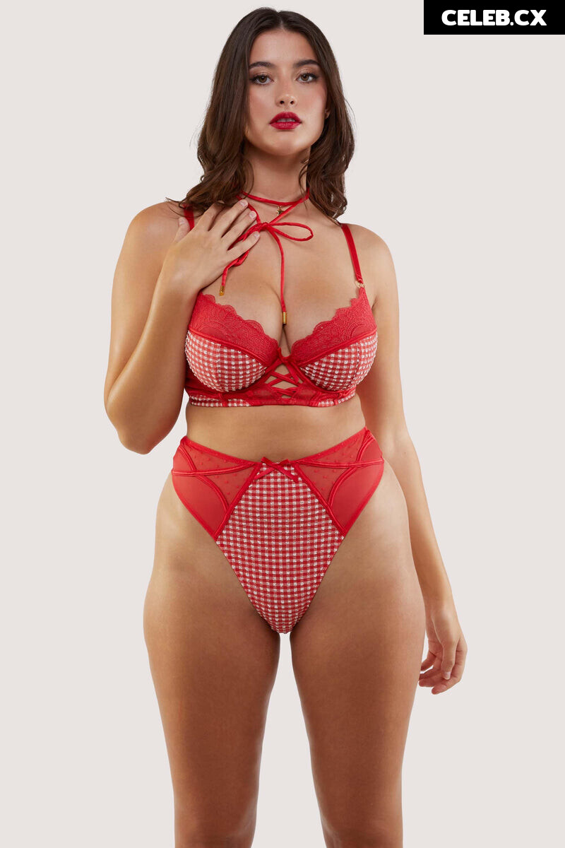 Ellie Weston Image 4641033