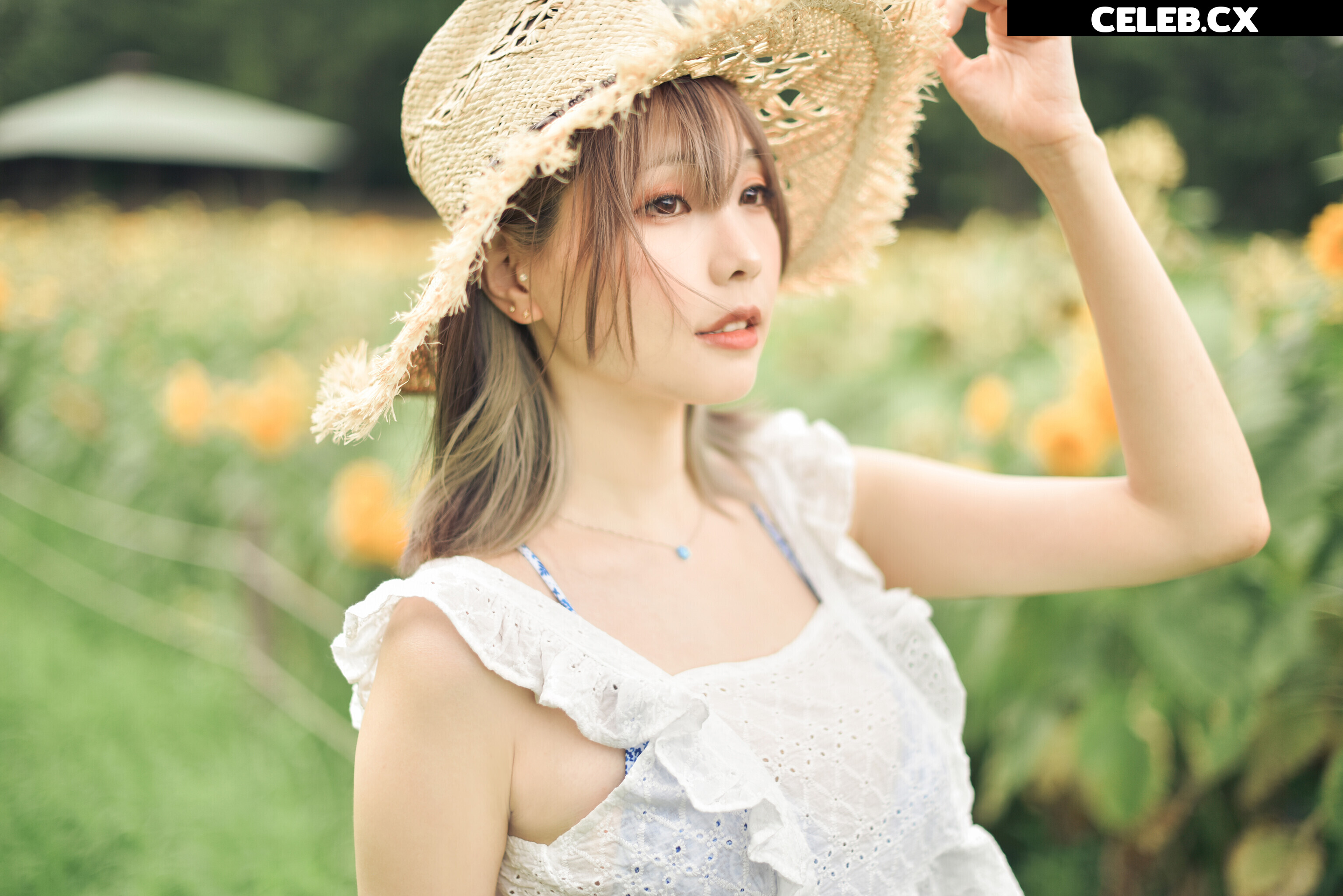 eeelyeee (Ely Cosplay) Image 7189413