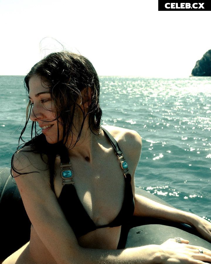 Caroline Polachek Image 7175511