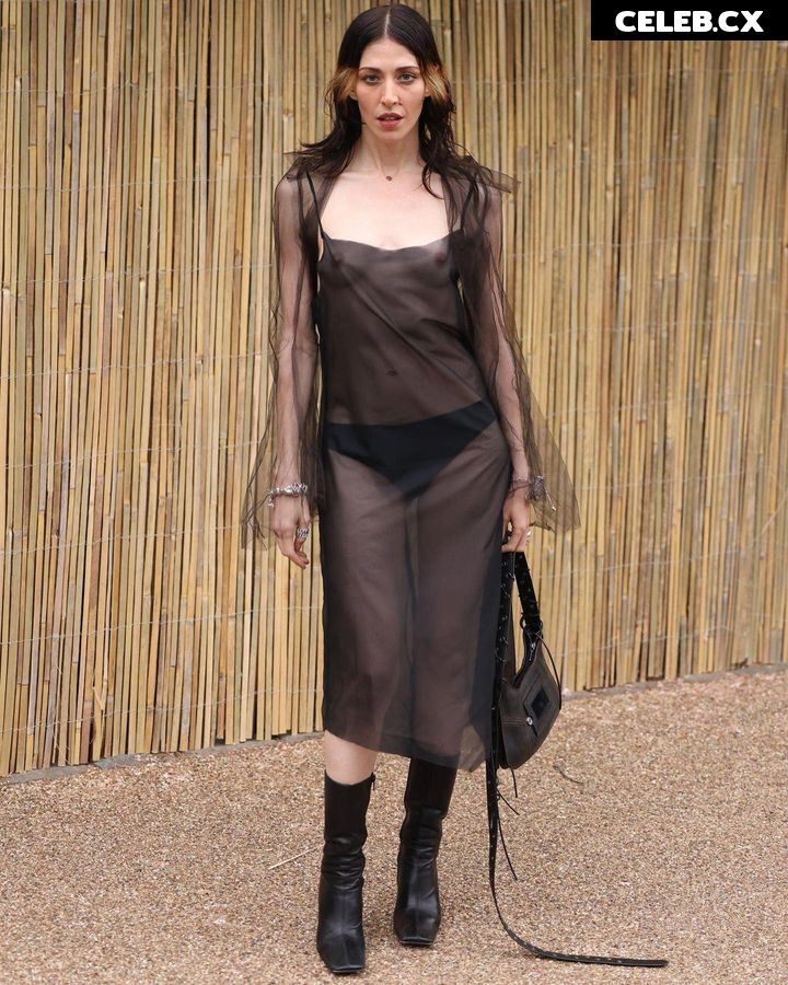 Caroline Polachek Image 7175492
