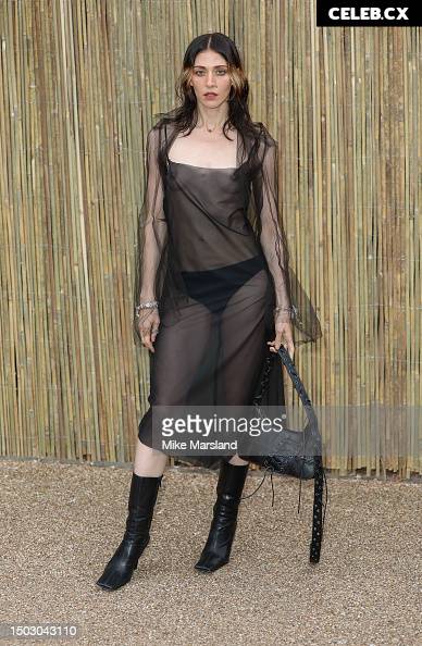 Caroline Polachek Image 7175484