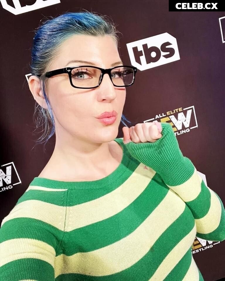 Leva Bates Image 7176430
