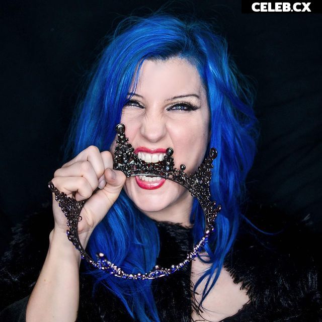 Leva Bates Image 7176437