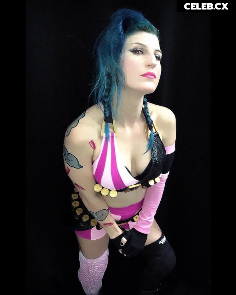 Leva Bates Image 7176428