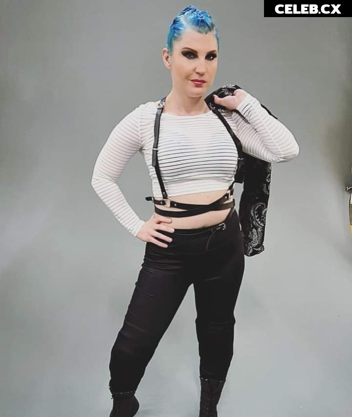 Leva Bates Image 7176424