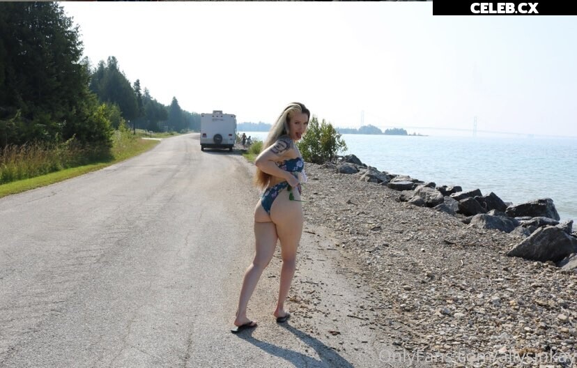 Sienna / Allysin Kay Image 7168372