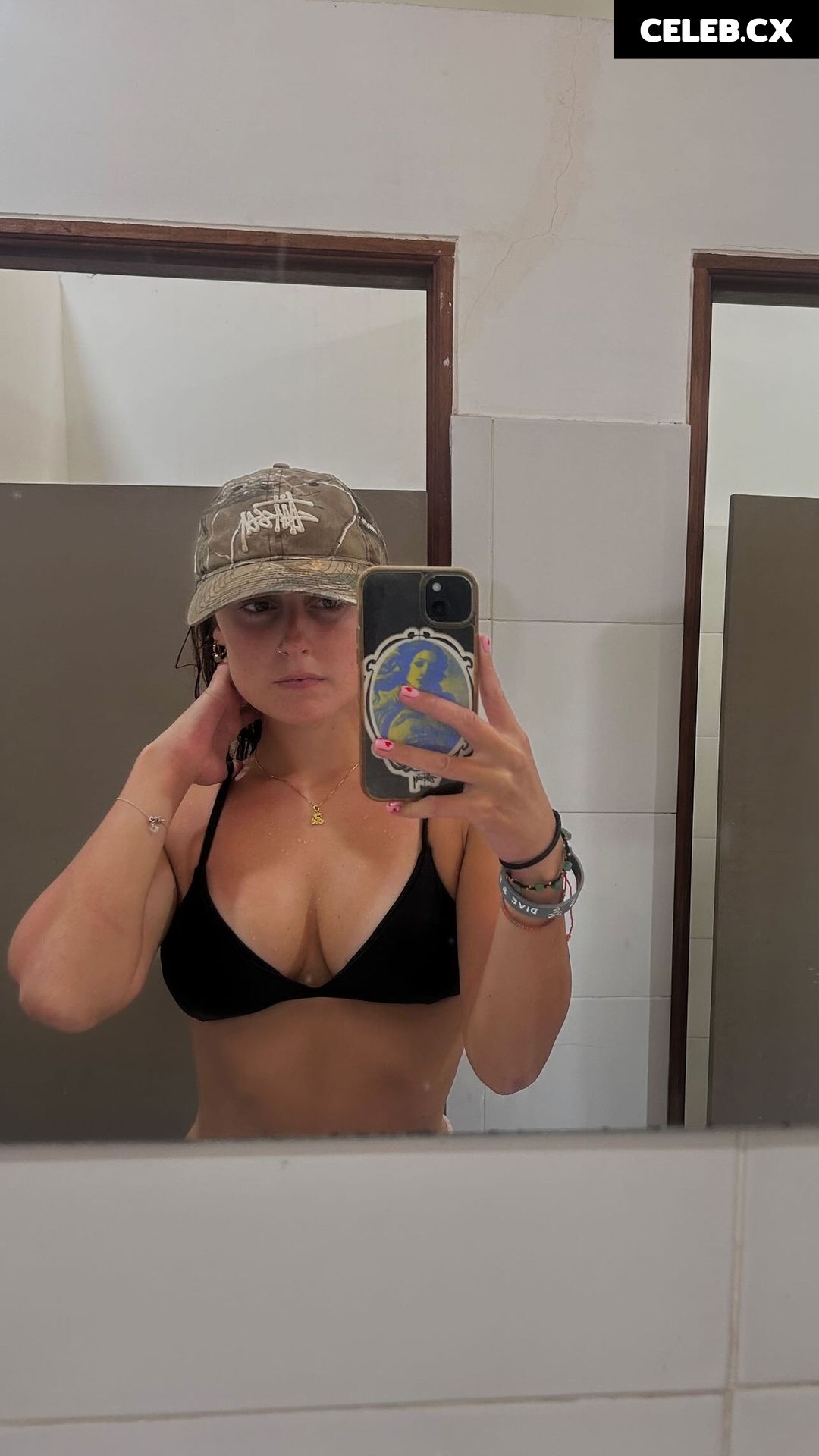Chlo Image 7118275