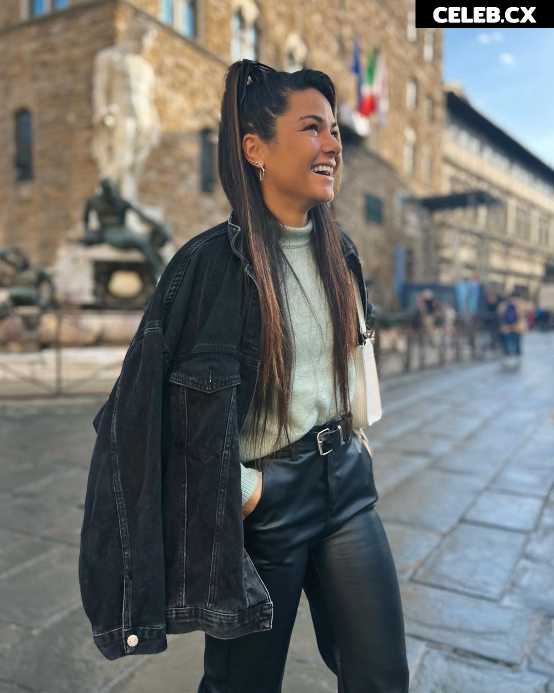 Delfi Granatto Image 7370913
