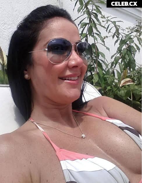 Helen Ganzarolli Image 7336679