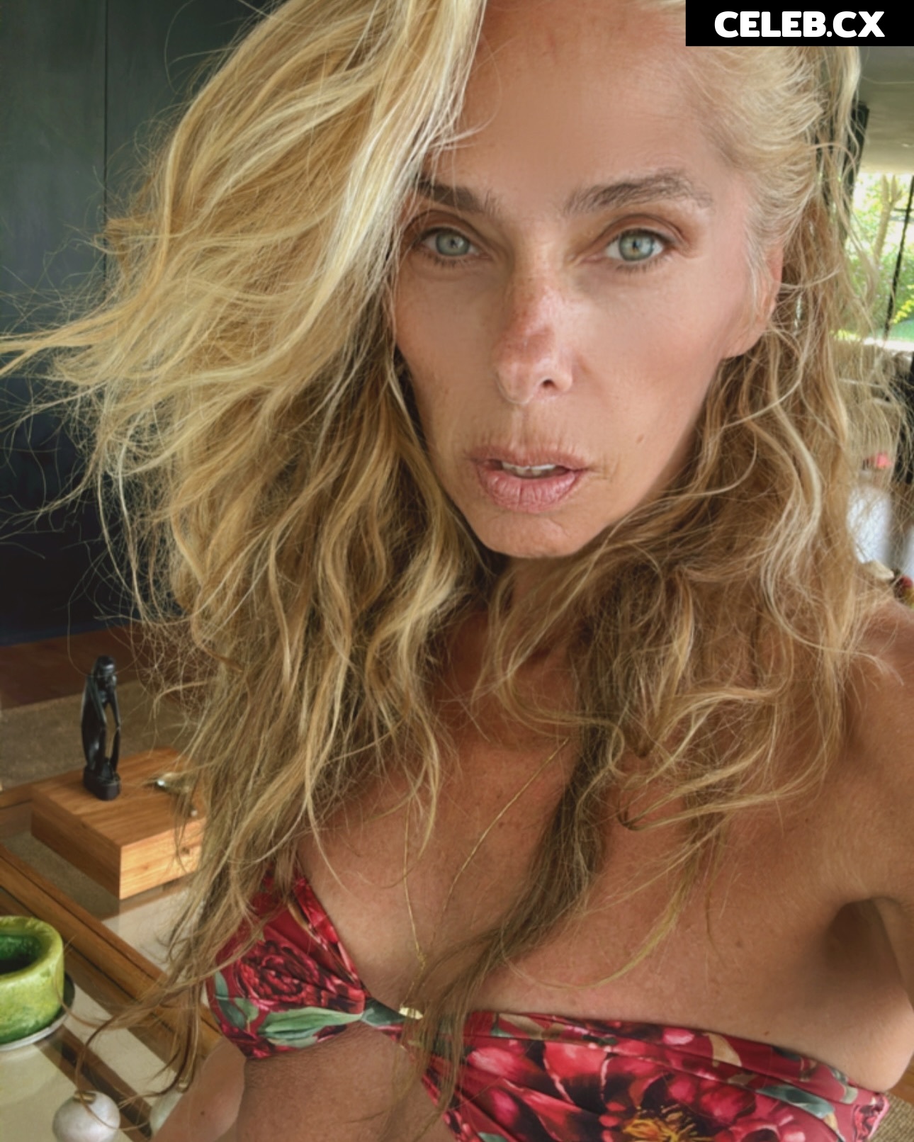 Adriane Galisteu Image 7339184
