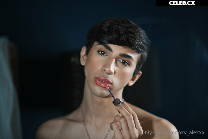 Alex Fox Image 7311407