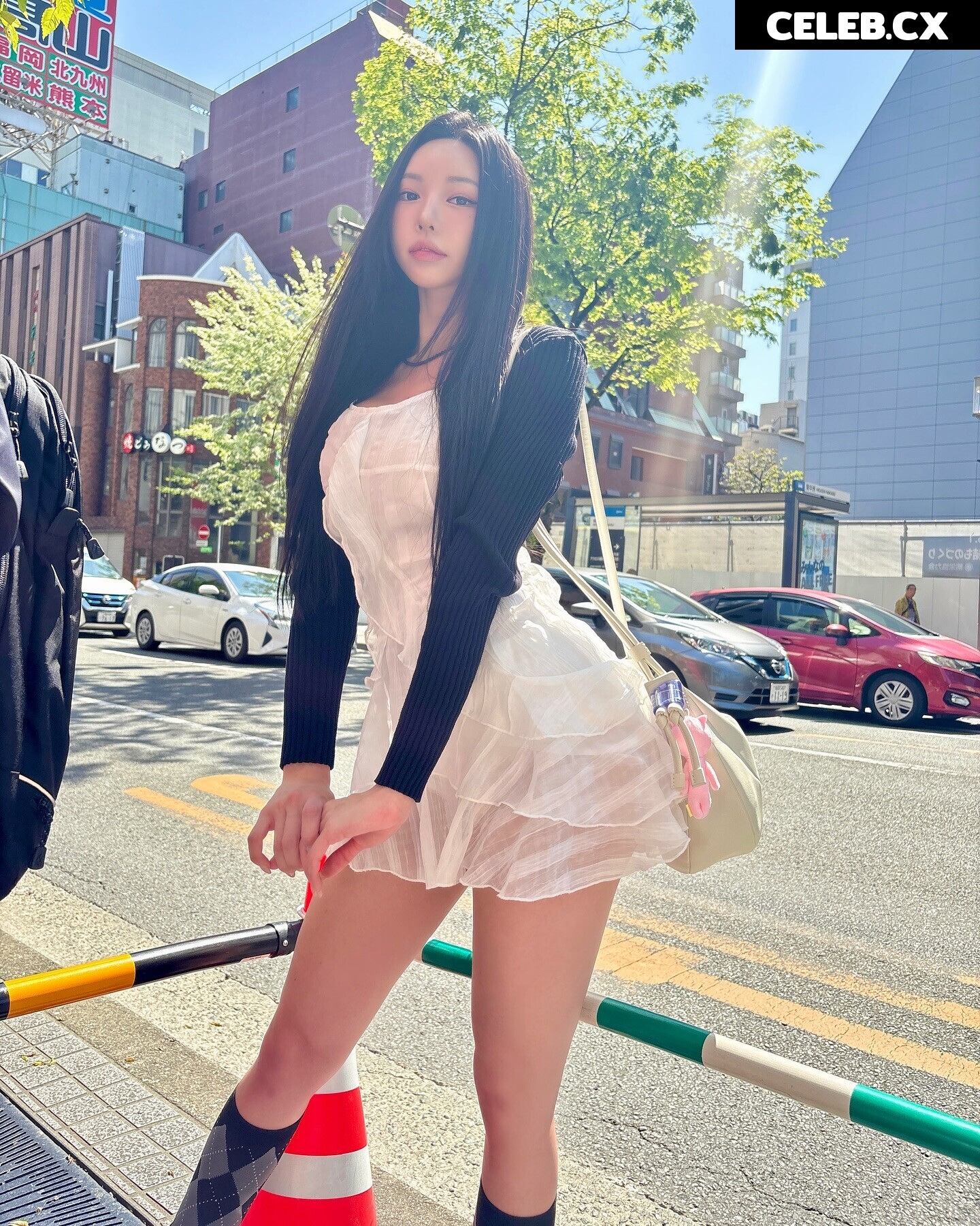 h___rvn | rvn1015 | 동그란 | Dongeuran Image 7855699