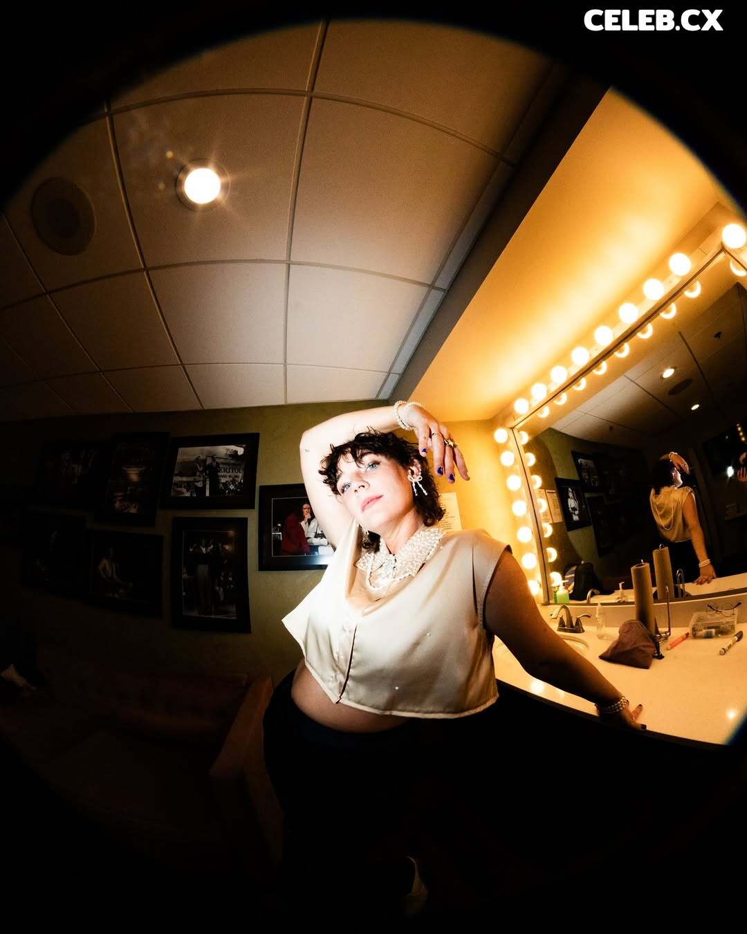 Sammy Rae (Sammy Rae &amp; The Friends) Image 7854222