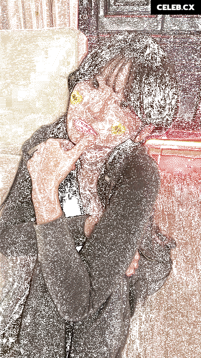 yule_.0.03 Image 7834190