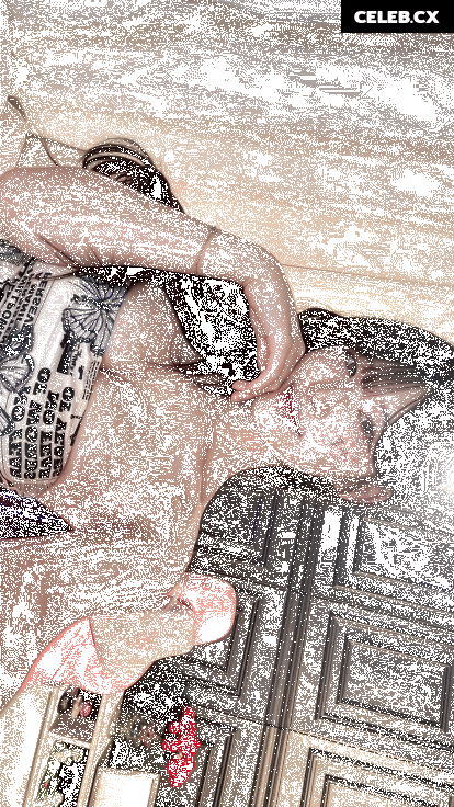 yule_.0.03 Image 7832464
