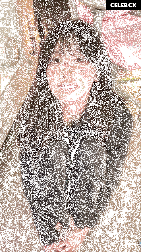 yule_.0.03 Image 7832296