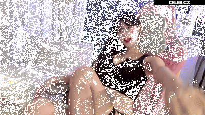 yule_.0.03 Image 7833587