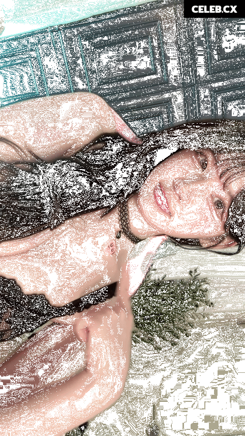yule_.0.03 Image 7829527
