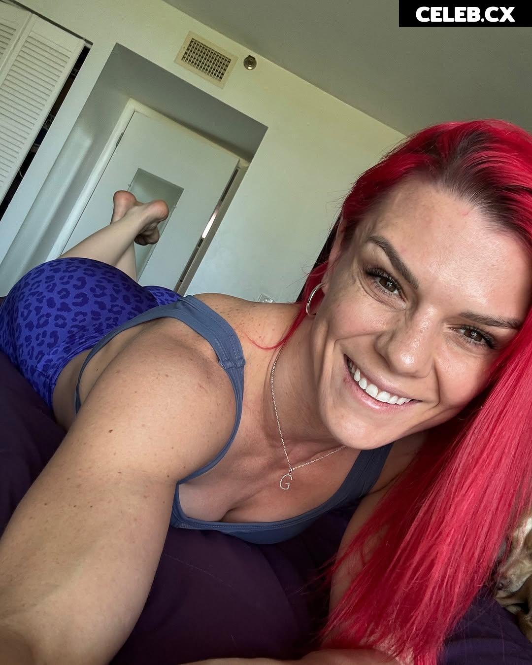 Gillian Robertson Image 7993851