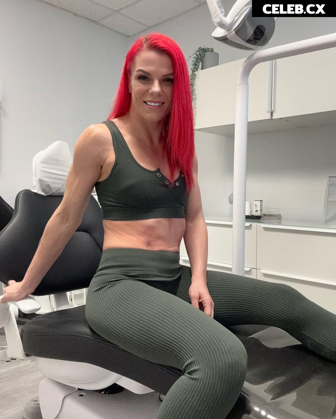 Gillian Robertson Image 7993856